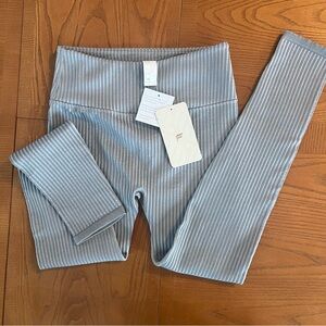 NWT Fabletics High Waisted Ribbed Leggings